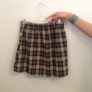 Brandy Melville plaid skater skirt