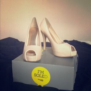 Charlotte Russe Nude Pumps