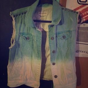 Ombré blue pacsun vest