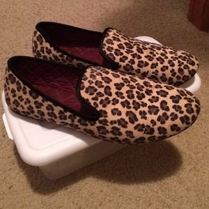 Mens cheetah print slip-ons