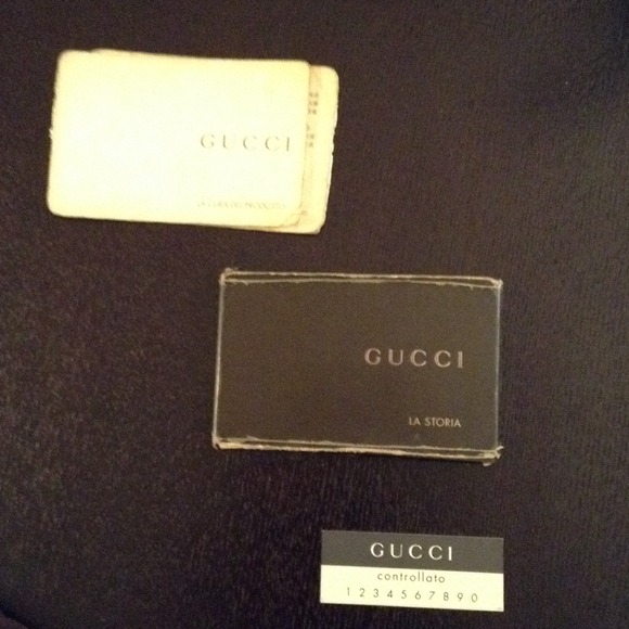 Gucci Pelham Horsebit Shoulder Bag - Picture 3 of 4