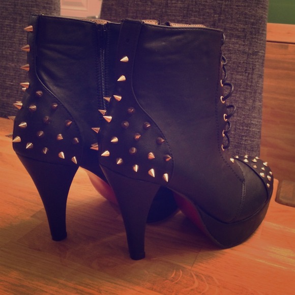 unknown Boots - Spike Boots