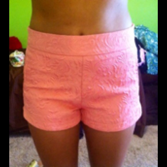 Pink highrise shorts!