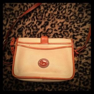 🆕 Vintage Dooney & Bourke Purse
