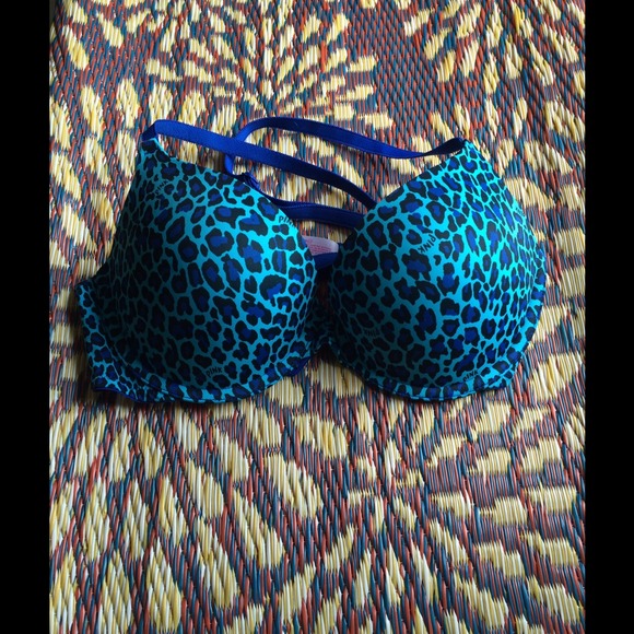 *SOLD* PINK wear everywhere push up bra 36B