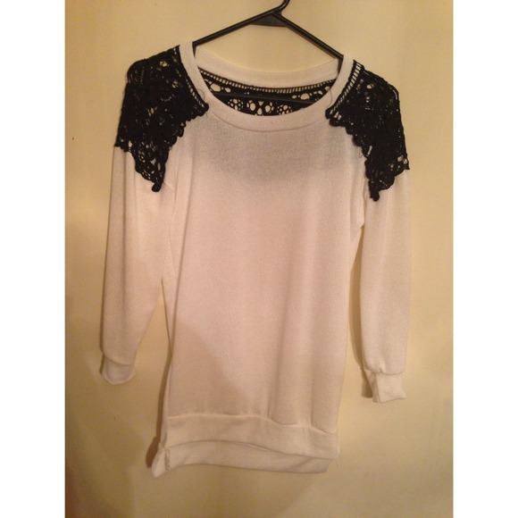 Crochet shoulder top