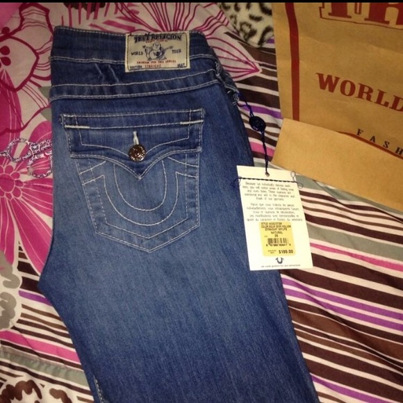 BRAND NEW WOMENS TRUE RELIGION JEANS WITH TAGS - Picture 2 of 4