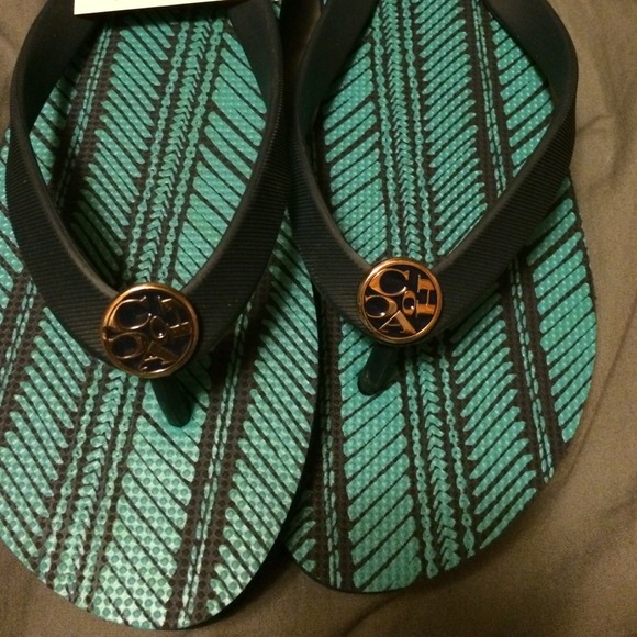 Coach flip flops