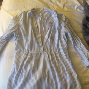 3/4 sleeve striped dress shirt