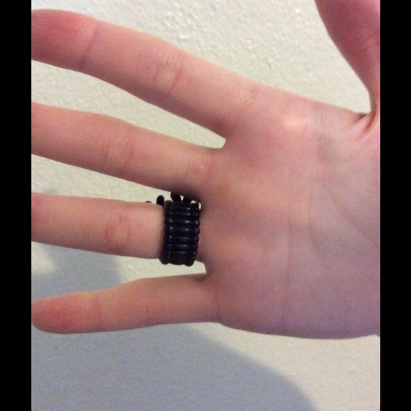 Flower stretch ring - Picture 2 of 3