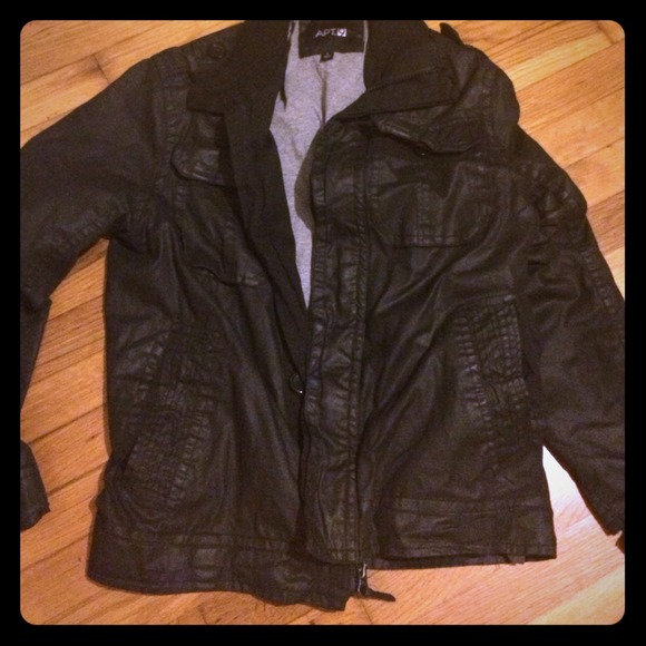 Mens apartment 9 leather like jacket