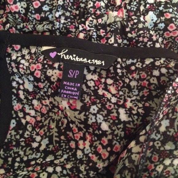 Floral Ruffle Dress - Picture 3 of 3