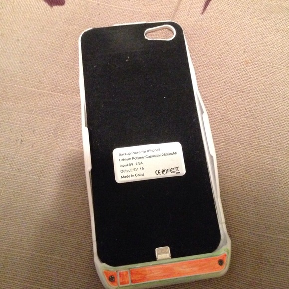 Charging case iPhone 5