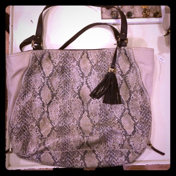 Stella & Dot's- The Switch- Natural Snake Bag