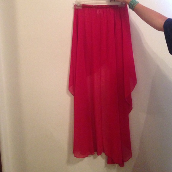 LF red high-low skirt! - Picture 2 of 2