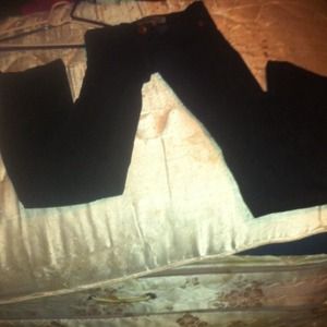 Black skinnys