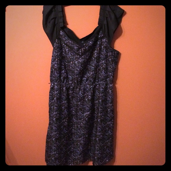Bundle res I ❤️ RONSOM dress & black sheer dress
