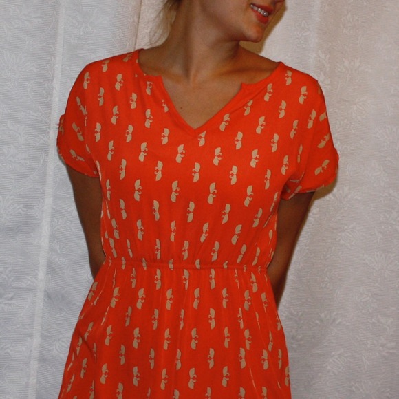 Light, print design spring dress