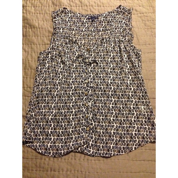 TB DONATED 10/14! Gap Metal Button Tank - Picture 2 of 4