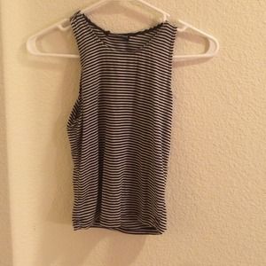 Brandy Melville crop top