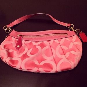 💯% ❗️REDUCED❗️Authentic PINK Coach mini purse!