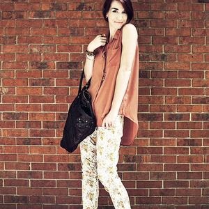 Jeans - Floral Skinny Jeans Jeans - Floral Skinny Jeans