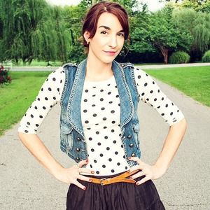 Tops - Polka dot boat neck shirt Tops - Polka dot boat neck shirt