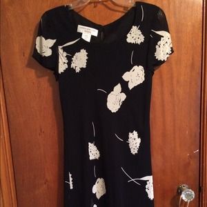 Women's dress