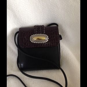 shoulder wallet