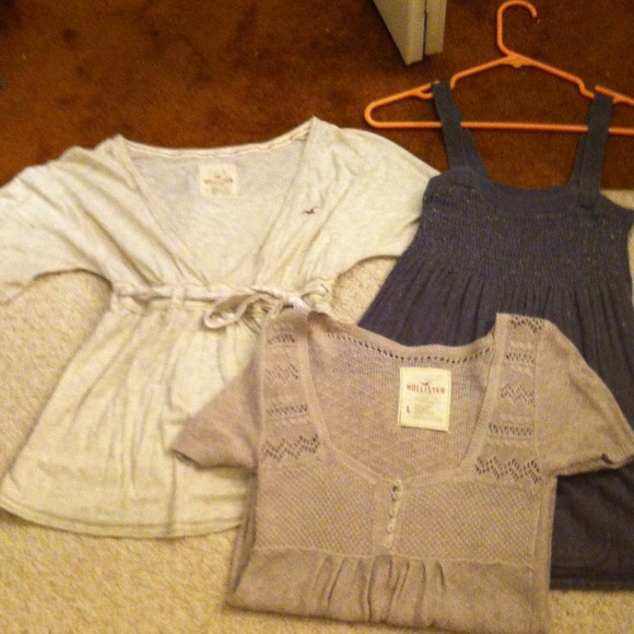 A bundle of Hollister tops