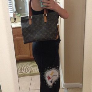 Additional pics of Louis Vuitton bag