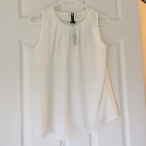 SOLD White sleeveless top