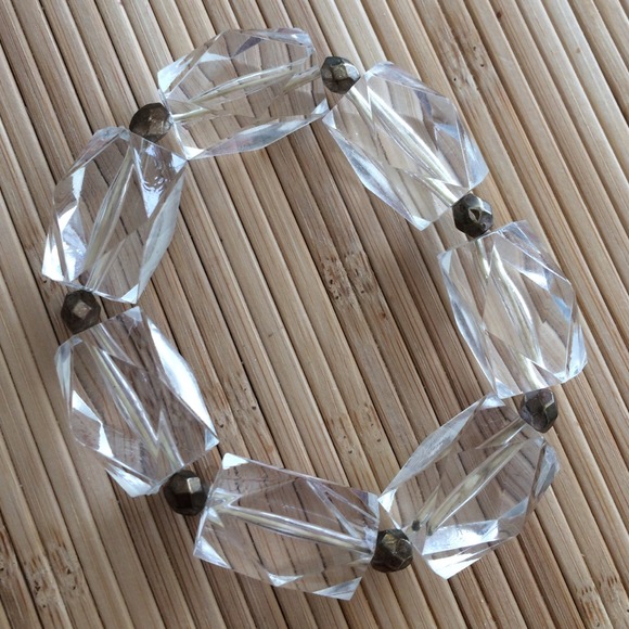 Bracelets - Picture 2 of 4