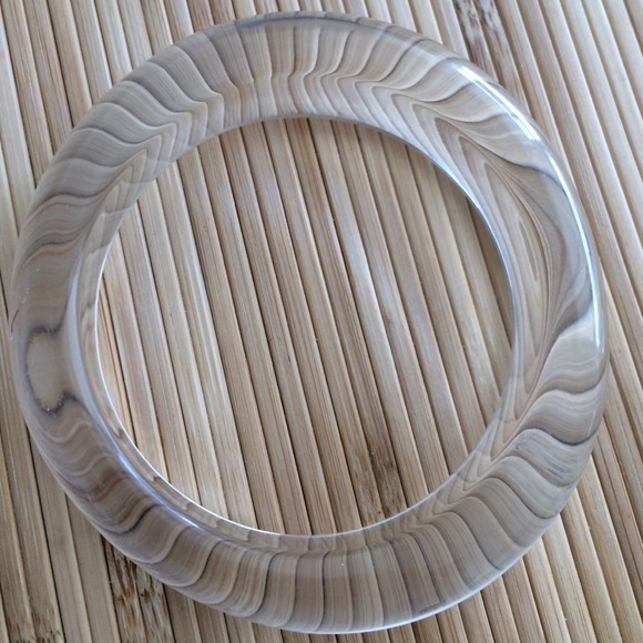 Bracelets - Picture 3 of 4