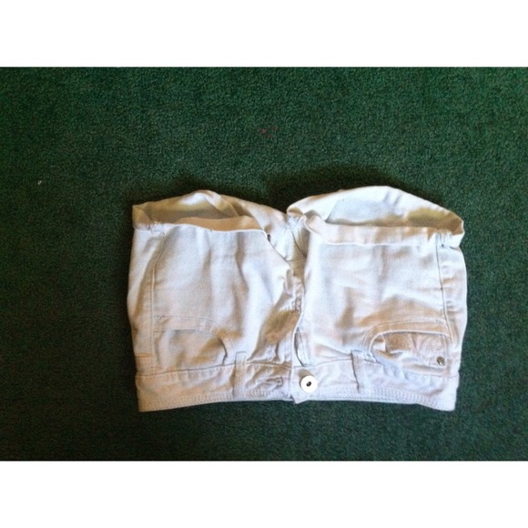 White shorts (rue 21)