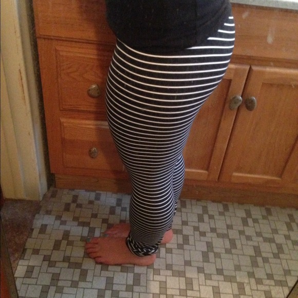 Lululemon stripe pant