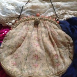 Antique purse and wen saved  trade. Only