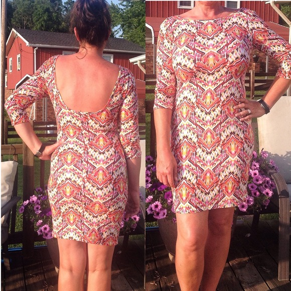 Boutique Dresses & Skirts - ⬇️️️CLEARANCE⬇️Tribal bodycon dress