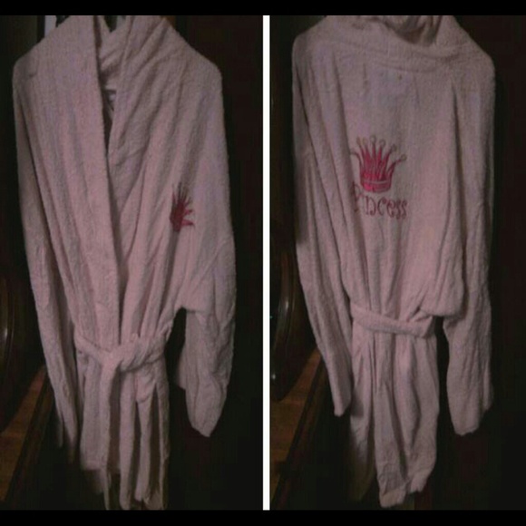 Princess robe - Picture 1 of 2