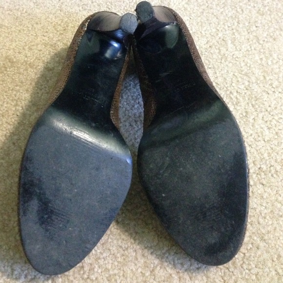 Colin Stuart Pumps! - Picture 3 of 3