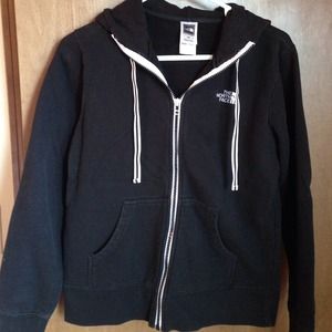 Black north face hoodie