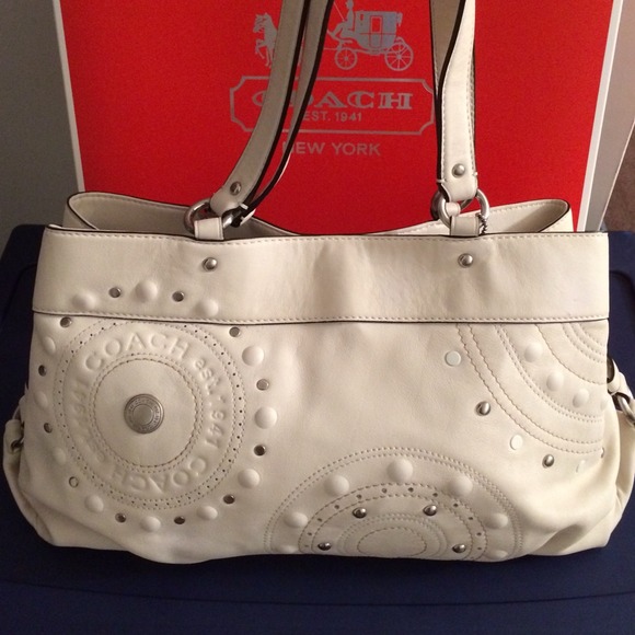 Trade Coach White Leather Studded Embossed Purse