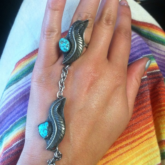 *SOLD*🌵Bohemian Silver & Turquoise Slave Bracelet - Picture 4 of 4