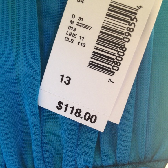 ❗️🆕❗️Empire Waist Formal Dress - Picture 3 of 3