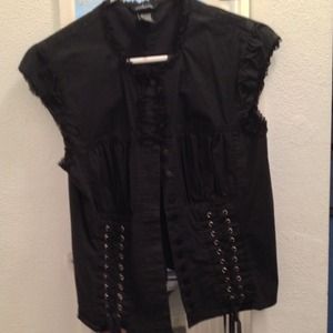 Corset laced baby-doll cap sleeve shirt