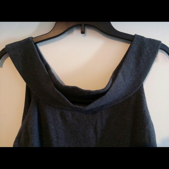 Boat Neck Sleeveless Top - Picture 2 of 2