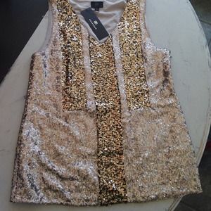 Sz 4 sequin stunner!