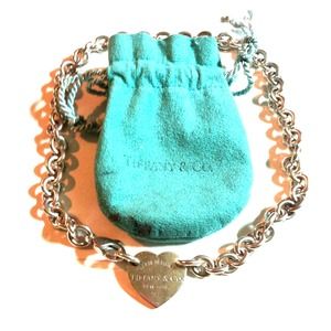 💯 real authentic Tiffany & Co. Heart necklace