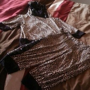 SOLD-Leopard print hoodie &capris