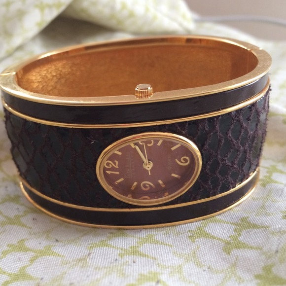 Joan Rivers Classic Gold trim watch bracelet